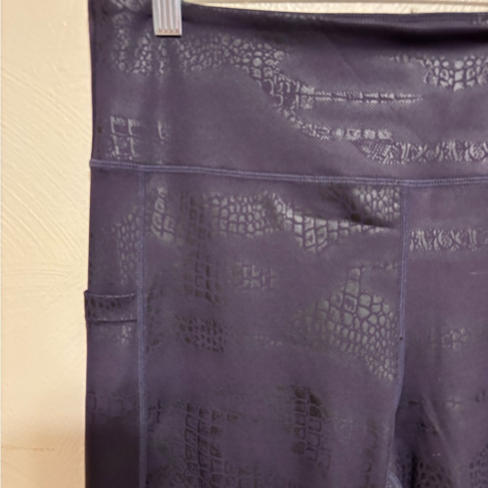 ZYIA Active Black Snakeskin Reptile Print High Rise Pocket Capri Leggings 14-16 - Picture 6 of 9